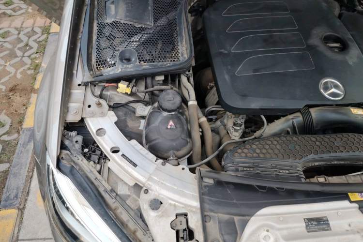 Used Mercedes-Benz C-Class 2020 Restyled C 260 L Sport Edition Engine Bay Right