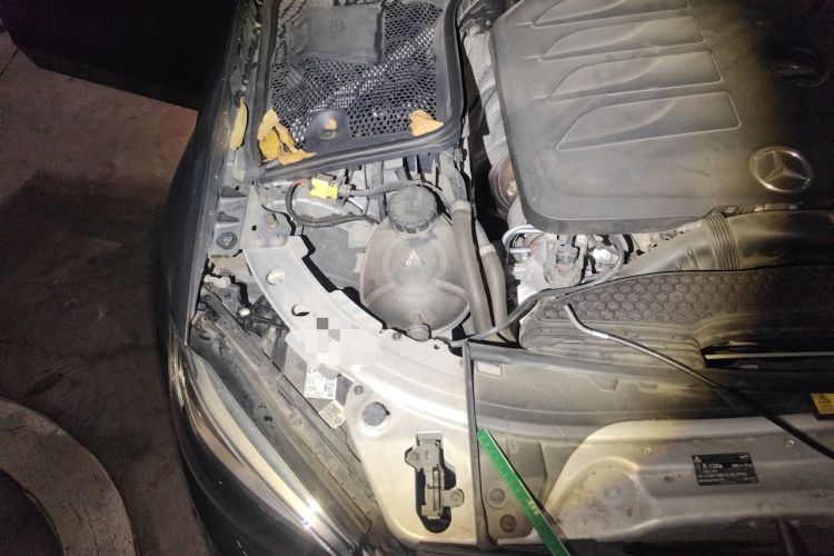 Used Mercedes-Benz C-Class 2020 Restyled C 260 Sport Edition Engine Bay Right