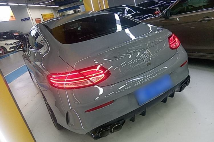 Used Mercedes-Benz C-Class 2020 C 260 Coupe Exterior 2