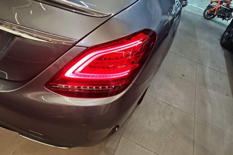 Used Mercedes-Benz C-Class 2020 C 260 Sport Edition Exterior 3