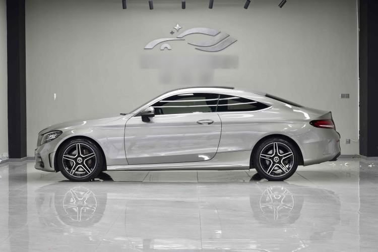 Used Mercedes-Benz C-Class 2020 C 260 Coupe Exterior 5