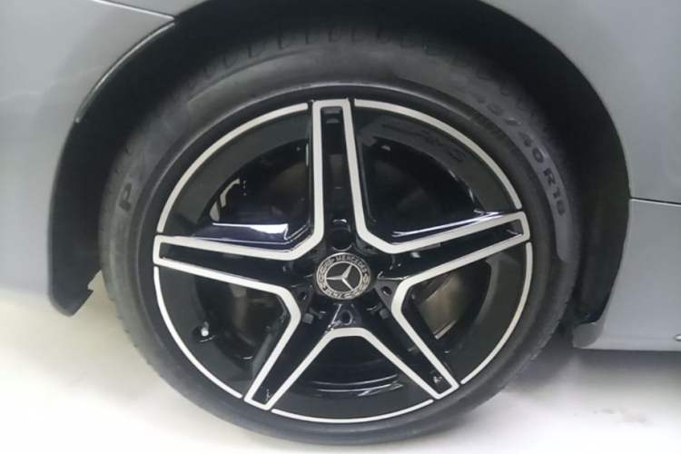 Used Mercedes-Benz C-Class 2020 C 260 Coupe Exterior 5