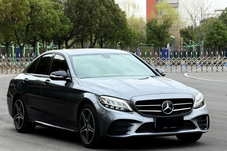 Used Mercedes-Benz C-Class 2020 Restyled C 260 Sport Edition Exterior 6