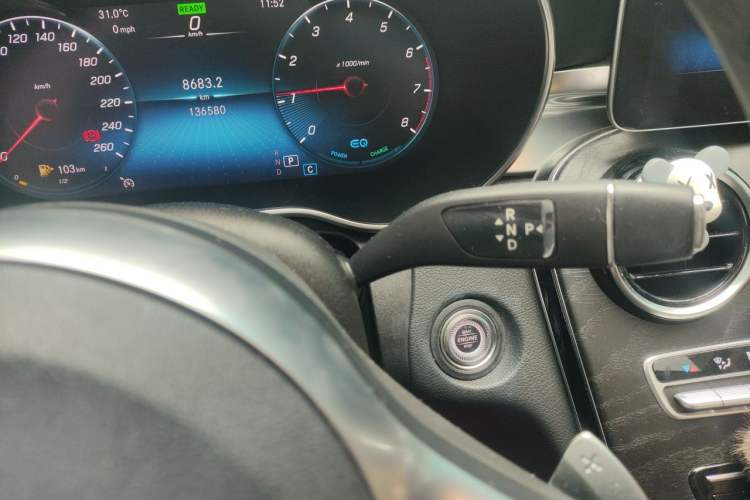 Used Mercedes-Benz C-Class 2020 C 260 L Sport Edition Gear Lever