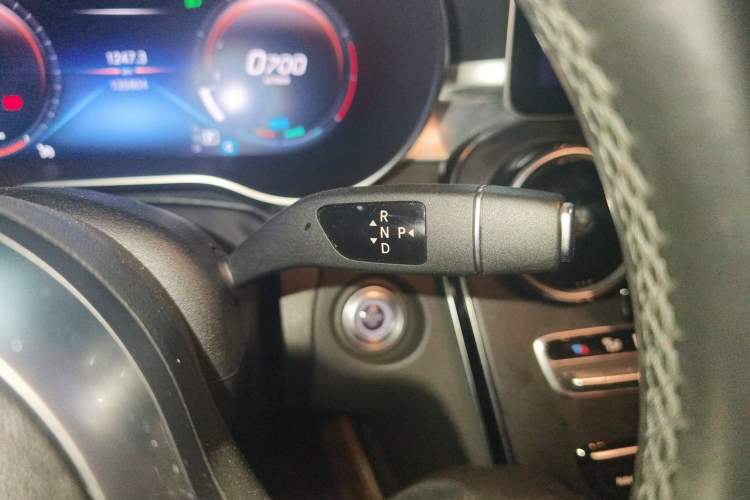 Used Mercedes-Benz C-Class 2020 C 260 L Sport Edition Gear Lever