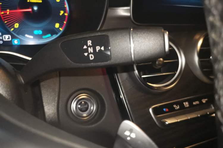 Used Mercedes-Benz C-Class 2020 C 260 Coupe Gear Lever