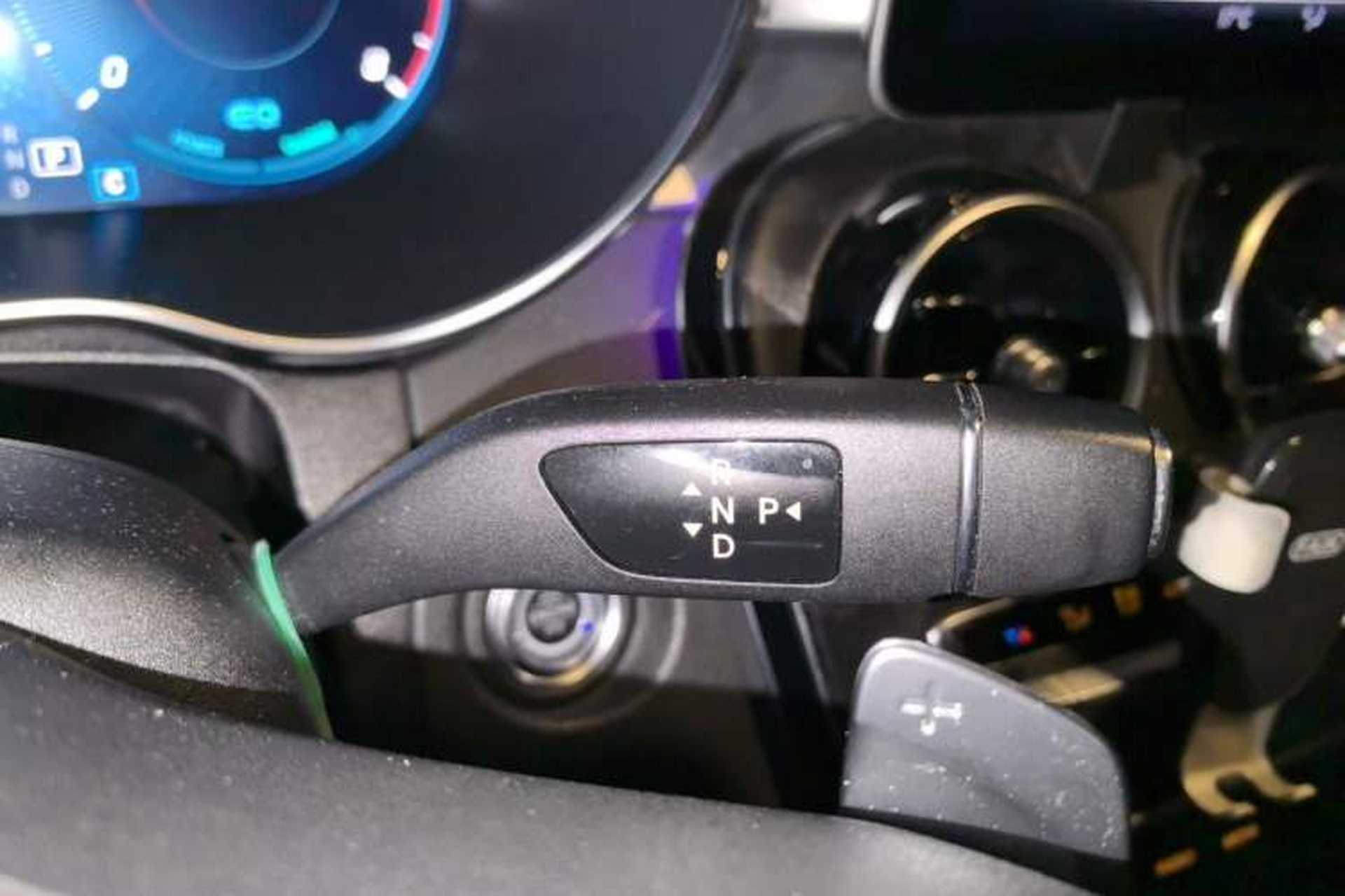 Used Mercedes-Benz C-Class 2020 C 260 L Sport Edition Gear Lever
