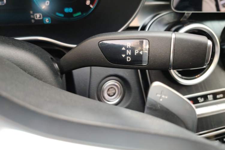 Used Mercedes-Benz C-Class 2020 Restyled C 260 L Sport Edition Gear Lever