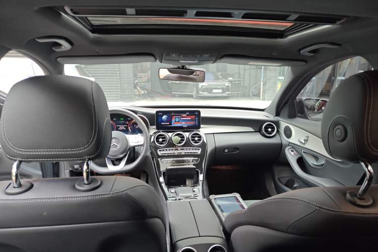 Used Mercedes-Benz C-Class 2020 Restyled C 260 Sport Edition Headliner
