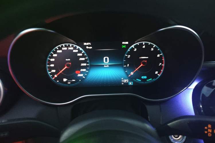 Used Mercedes-Benz C-Class 2020 C 260 Sport Edition Instrument Cluster