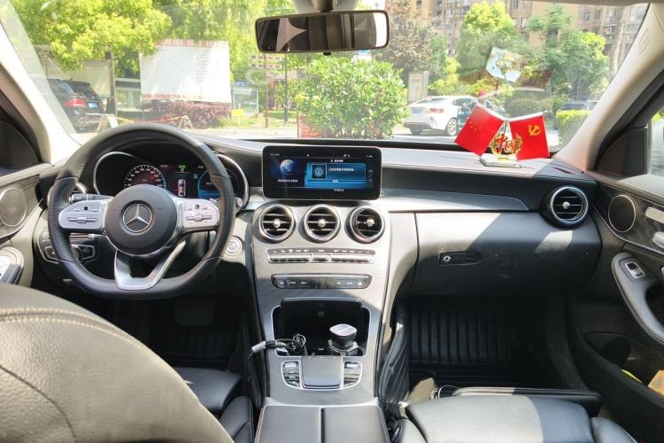 Used Mercedes-Benz C-Class 2020 C 260 L Sport Edition Interior 2