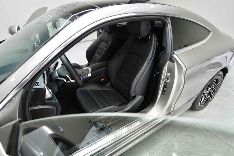 Used Mercedes-Benz C-Class 2020 C 260 Coupe Interior 5