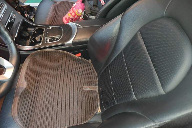 Used Mercedes-Benz C-Class 2020 C 200 L Fashion Edition Sport Version Left Front Seat