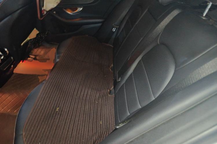 Used Mercedes-Benz C-Class 2020 C 200 L Fashion Edition Sport Version Left Rear Seat