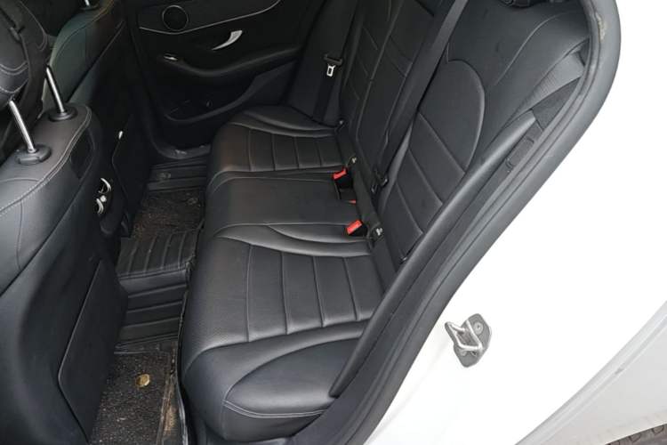 Used Mercedes-Benz C-Class 2020 Facelifted C 260 Estate Left Rear Seat