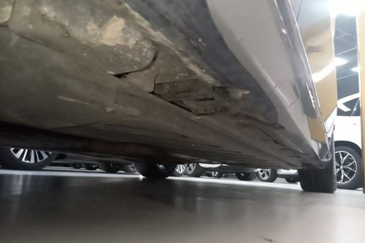 Used Mercedes-Benz C-Class 2020 C 260 Coupe Left Side Sill