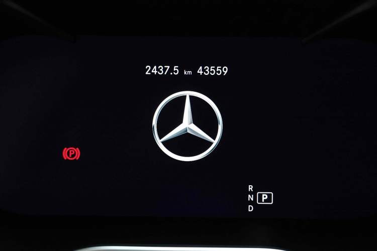 Used Mercedes-Benz C-Class 2020 C 260 Coupe Odometer Close Up