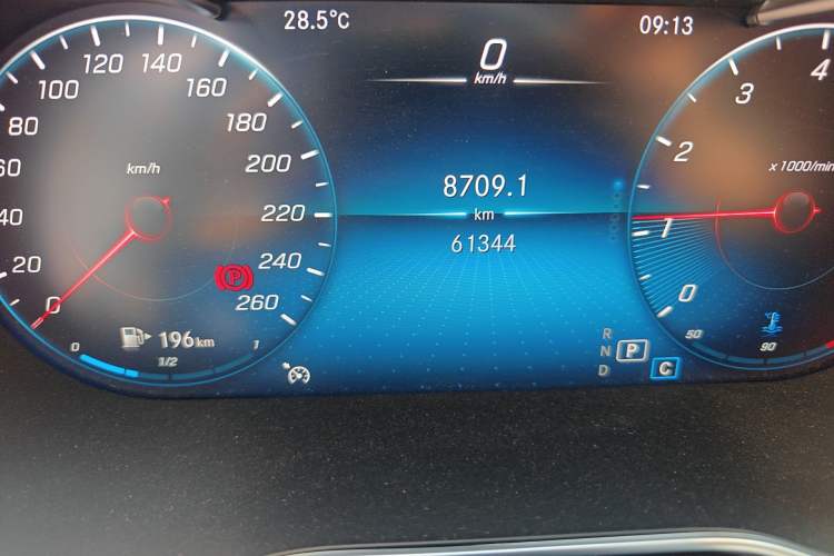 Used Mercedes-Benz C-Class 2020 C 200 Coupe Odometer Close Up