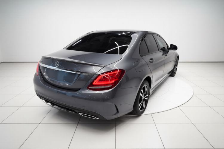 Used Mercedes-Benz C-Class 2020 C 260 Sport Edition Rear Right 45 Deg