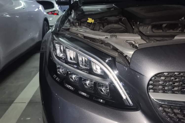 Used Mercedes-Benz C-Class 2020 C 260 L Sport Edition Right Front Headlight