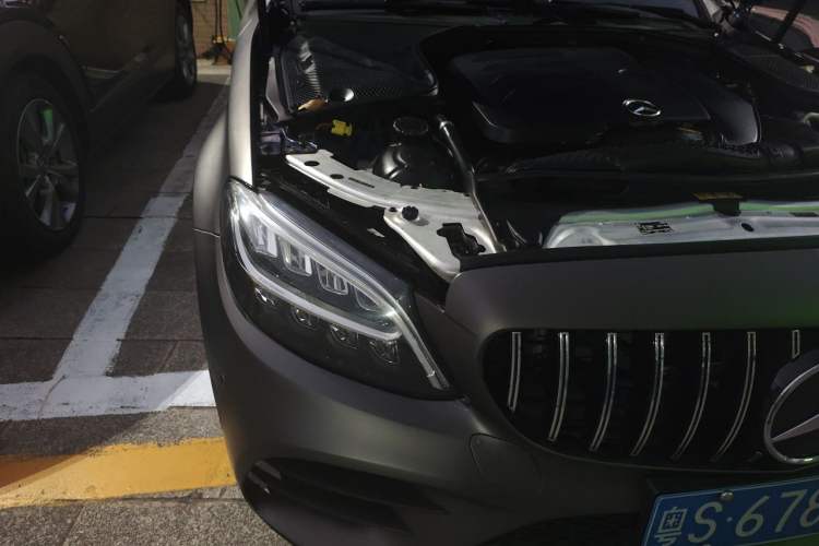 Used Mercedes-Benz C-Class 2020 C 260 Sport Edition Right Front Headlight