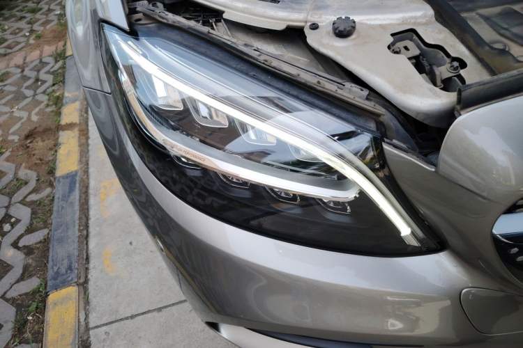 Used Mercedes-Benz C-Class 2020 Restyled C 260 L Sport Edition Right Front Headlight