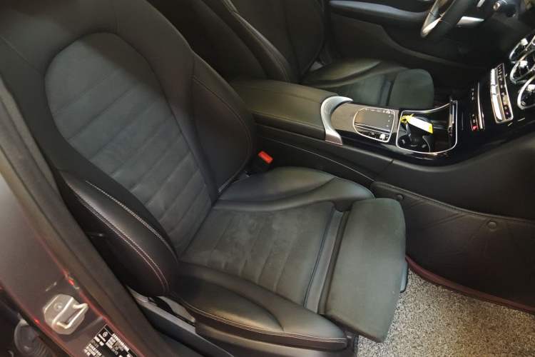 Used Mercedes-Benz C-Class 2020 C 260 Sport Edition Right Front Seat