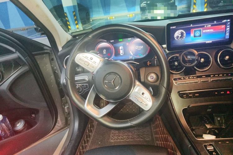 Used Mercedes-Benz C-Class 2020 C 260 L Sport Edition Steering Wheel