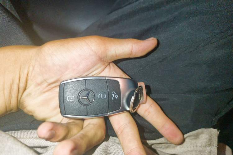 Used Mercedes-Benz C-Class 2020 C 260 L Sport Edition Vehicle Key