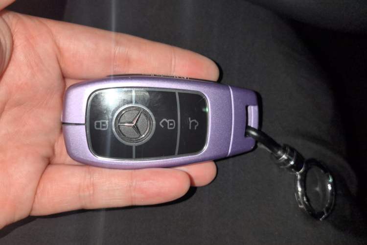 Used Mercedes-Benz C-Class 2020 C 260 L Sport Edition Vehicle Key