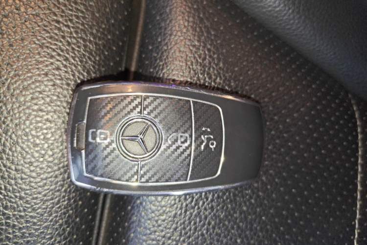 Used Mercedes-Benz C-Class 2020 Restyled C 260 L Sport Edition Vehicle Key