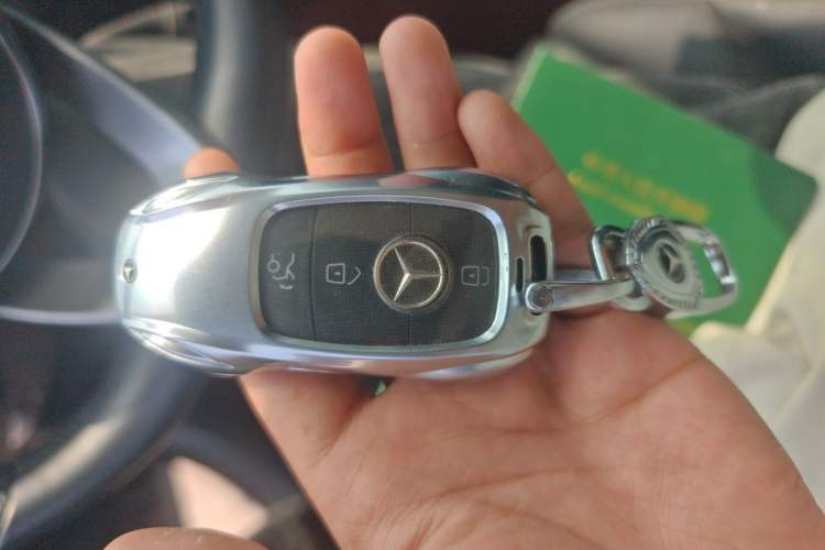 Used Mercedes-Benz C-Class 2020 C 260 L Sport Edition Vehicle Key