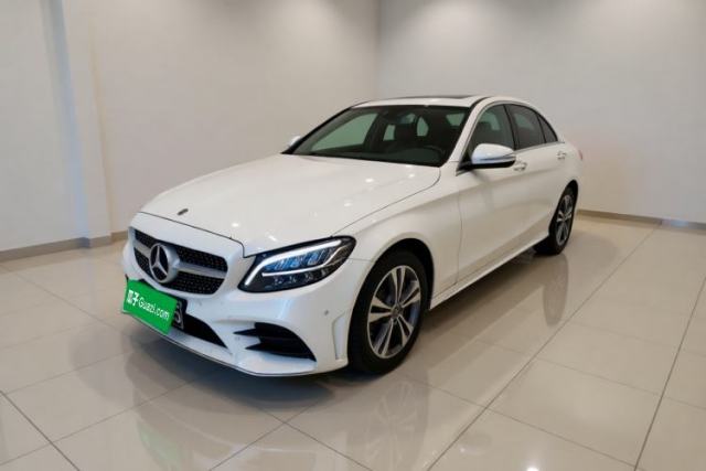 Ojetý Mercedes-Benz C-Class 2020 Restyled C 200 L Fashion Edition Sport Version