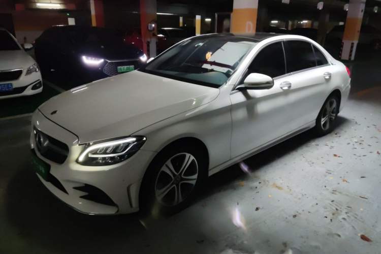 Used Mercedes-Benz C-Class 2020 C 260 L Sport Edition Guazi used car, China used car export, Used car for sale, Used  cars, Cheapest cars for sale