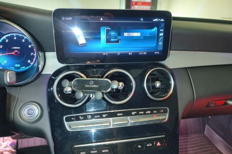 Used Mercedes-Benz C-Class 2020 Restyled C 260 Sport Edition Audio And AC Panel