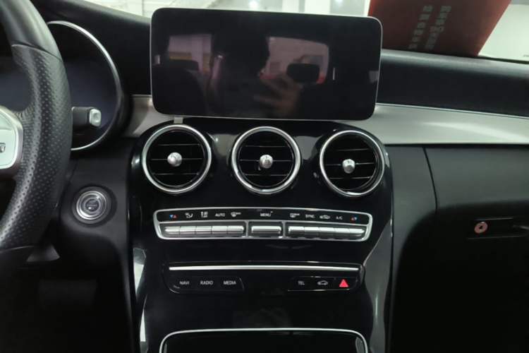 Used Mercedes-Benz C-Class 2020 C 260 Sport Edition Audio And AC Panel