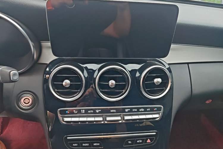 Used Mercedes-Benz C-Class 2020 Restyled C 260 Sport Edition Audio And AC Panel