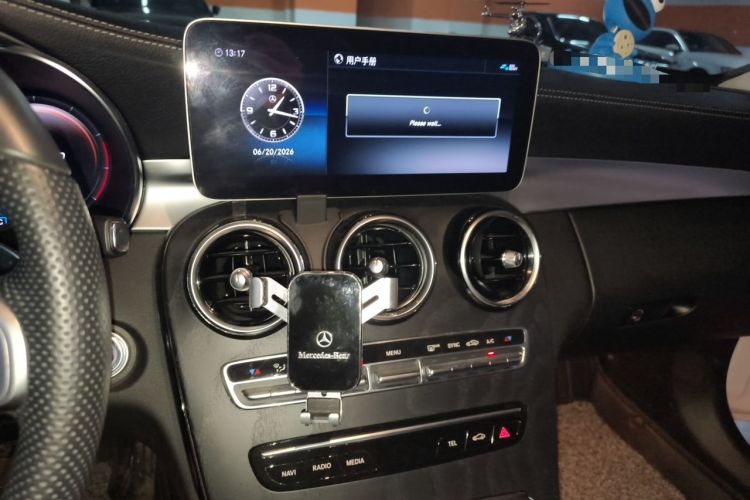 Used Mercedes-Benz C-Class 2020 C 200 L Fashion Edition Sport Version Audio And AC Panel