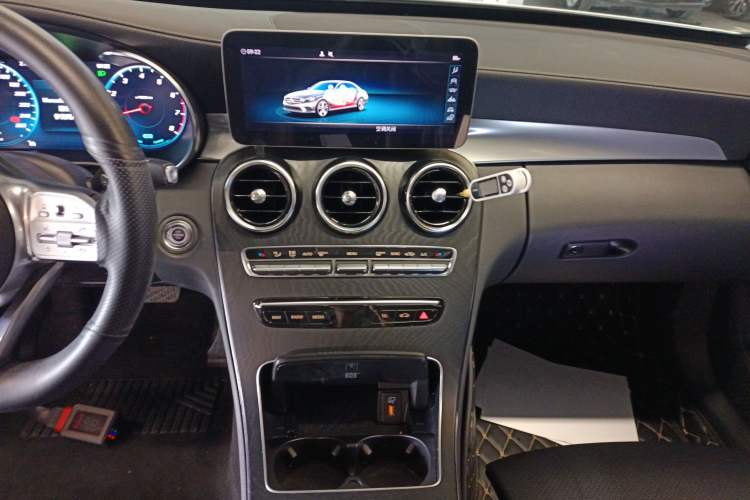 Used Mercedes-Benz C-Class 2020 C 260 L Sport Edition Audio And AC Panel