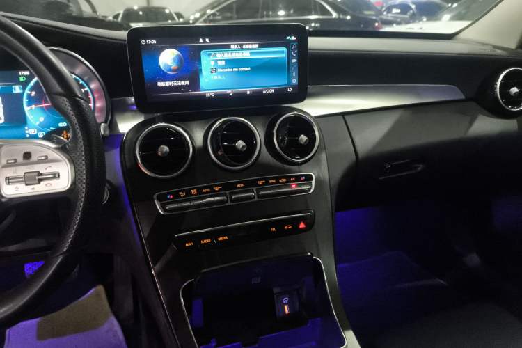 Used Mercedes-Benz C-Class 2020 Restyled C 260 L Sport Edition Audio And AC Panel
