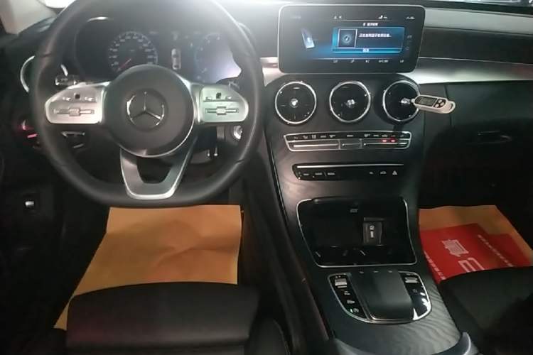 Used Mercedes-Benz C-Class 2020 C 260 L Sport Edition Audio And AC Panel