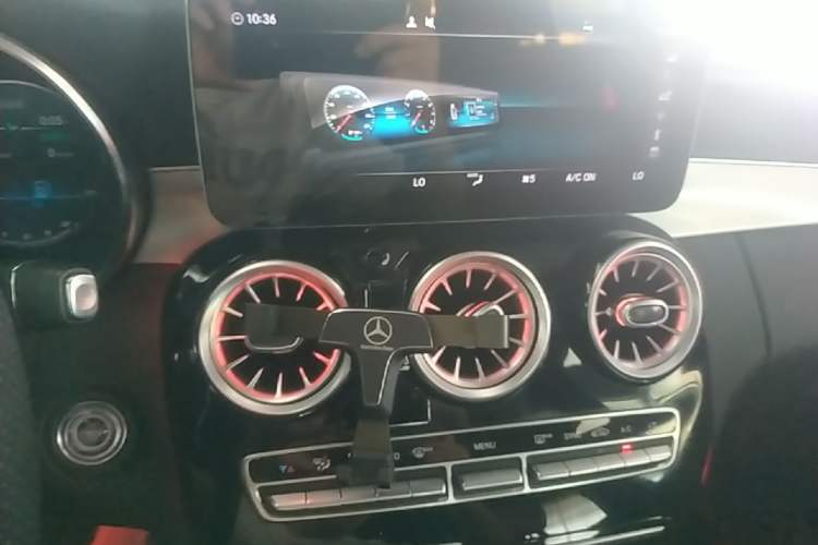 Used Mercedes-Benz C-Class 2020 C 260 Sport Edition Audio And AC Panel