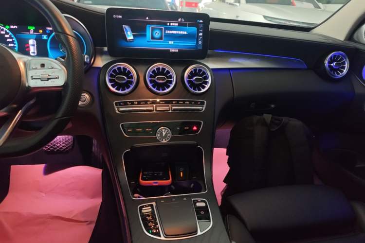 Used Mercedes-Benz C-Class 2020 Restyled C 260 L Sport Edition Audio And AC Panel