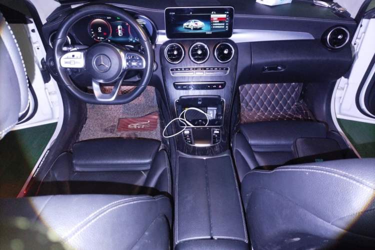 Used Mercedes-Benz C-Class 2020 C 260 L Sport Edition Audio And AC Panel