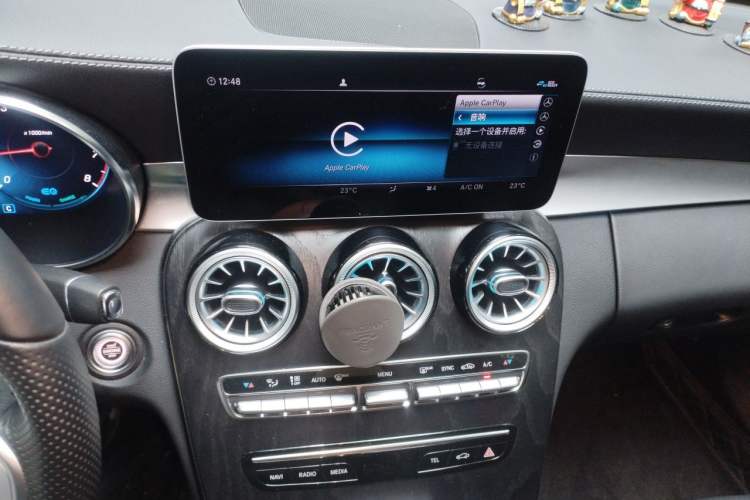Used Mercedes-Benz C-Class 2020 Restyled C 260 L Sport Edition Audio And AC Panel