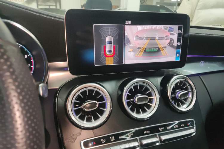 Used Mercedes-Benz C-Class 2020 Restyled C 260 L Sport Edition Audio And AC Panel