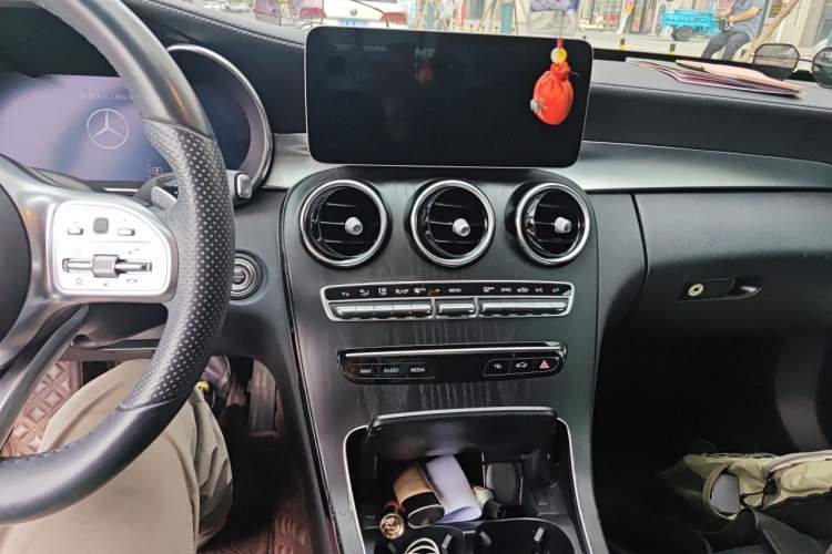 Used Mercedes-Benz C-Class 2020 C 200 L Fashion Edition Sport Version Audio And AC Panel