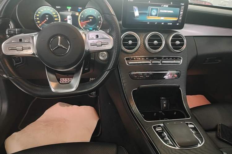 Used Mercedes-Benz C-Class 2020 C 260 Coupe Audio And AC Panel