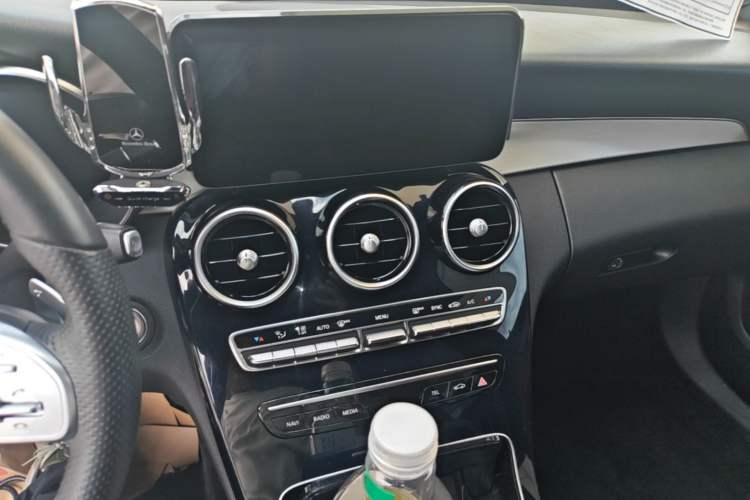 Used Mercedes-Benz C-Class 2020 C 260 Sport Edition Audio And AC Panel