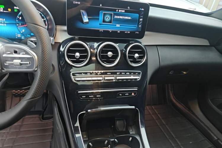 Used Mercedes-Benz C-Class 2020 Restyled C 260 Sport Edition Audio And AC Panel
